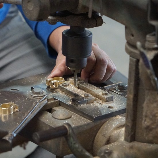 รับ OEM ทองเหลือง รับ OEM ทองเหลือง